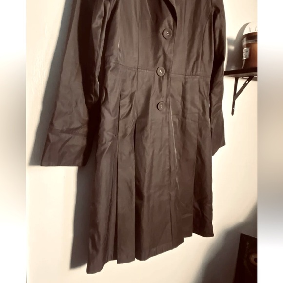 Super Nice Weatherproof Garment Company Chocolate Brown Swing Trench Coat, Small - Picture 5 of 12
